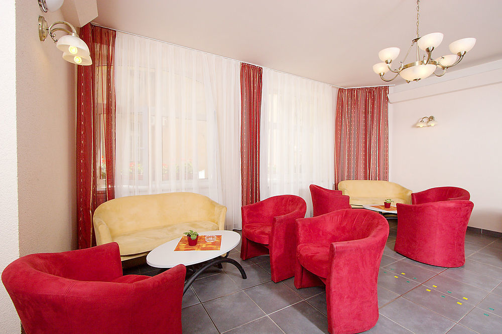 Hotel Ostruvek Прага Екстер'єр фото