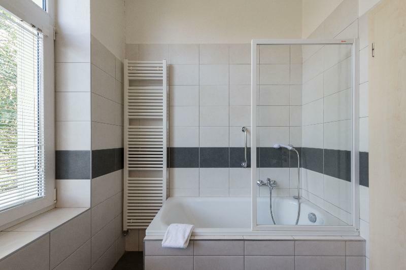 Hotel Ostruvek Прага Екстер'єр фото